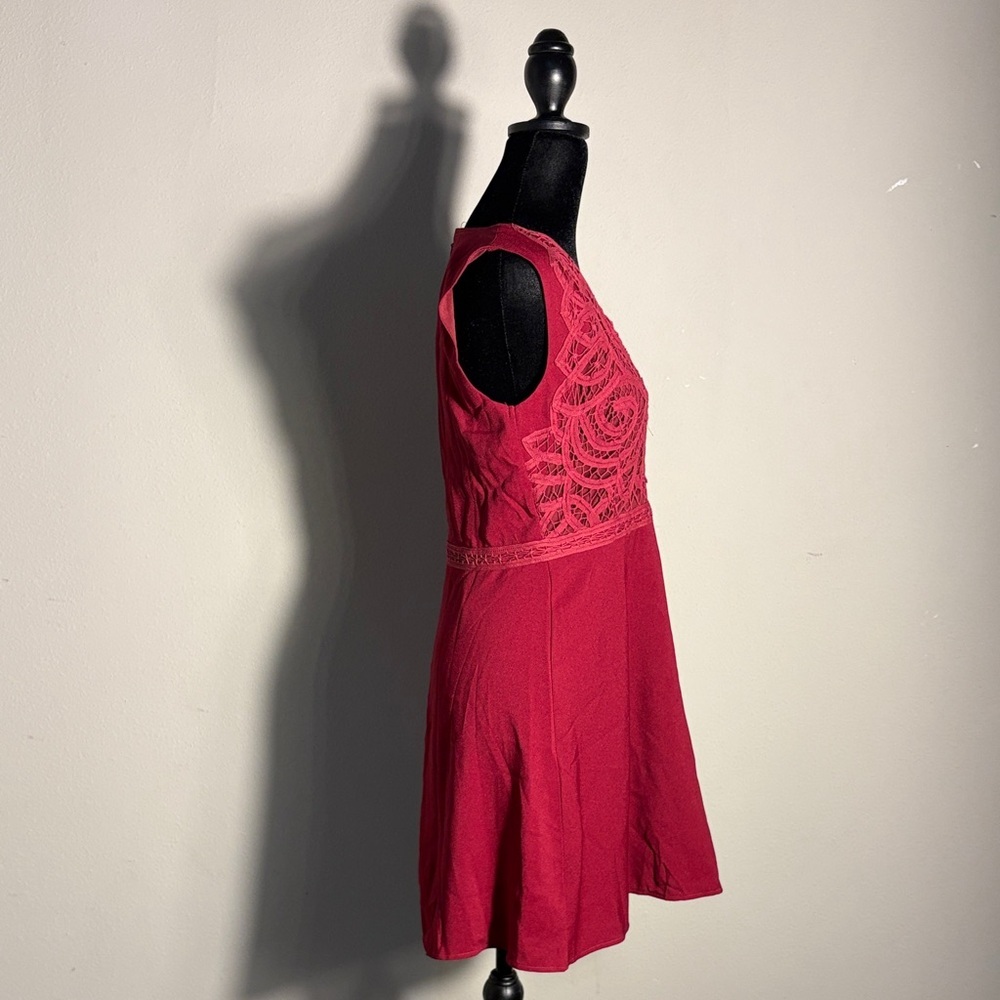 Lulu's Florentina wine Red crochet lace skater dress. - Picture 6 of 8